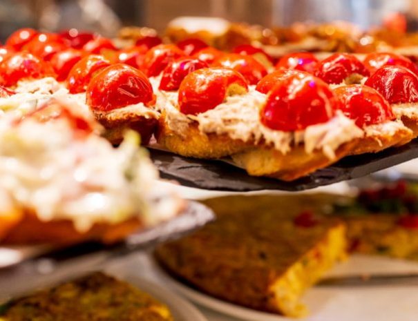 El_Tolono_quienes_somos_slider_img_01-1024x466